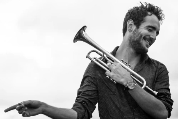 PR&Eacute;SENTATION DE SAISON + HIPPOLYTE F&Egrave;VRE QUARTET
